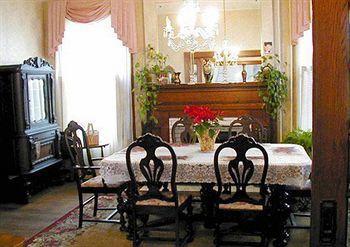 River Rose Inn Bed And Breakfa Elizabethtown Exterior photo