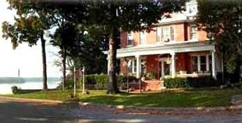 River Rose Inn Bed And Breakfa Elizabethtown Exterior photo